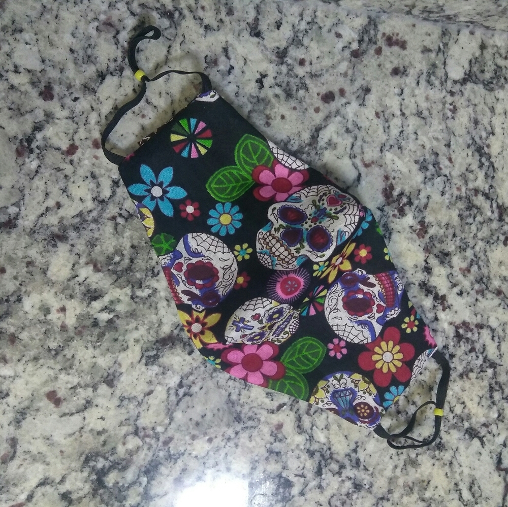 Mask - Picture 2 of 4